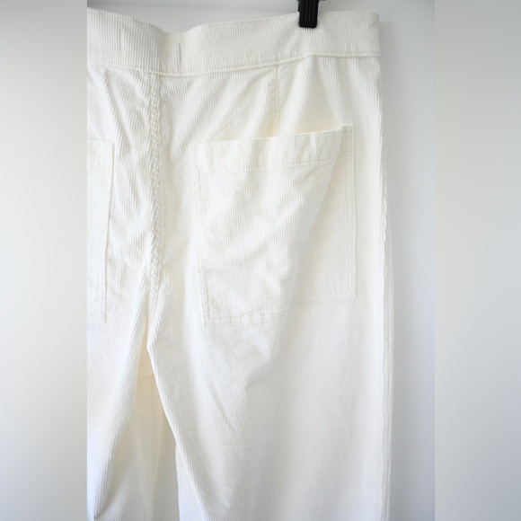 Madewell "The Emmett Wide Leg Pant Corduroy" Pants - Picture 7 of 8